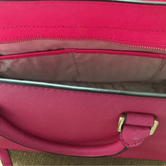 MICHAEL KORS HANDBAG WITH CROSSBODY STRAP   EUC - Picture 11 of 14